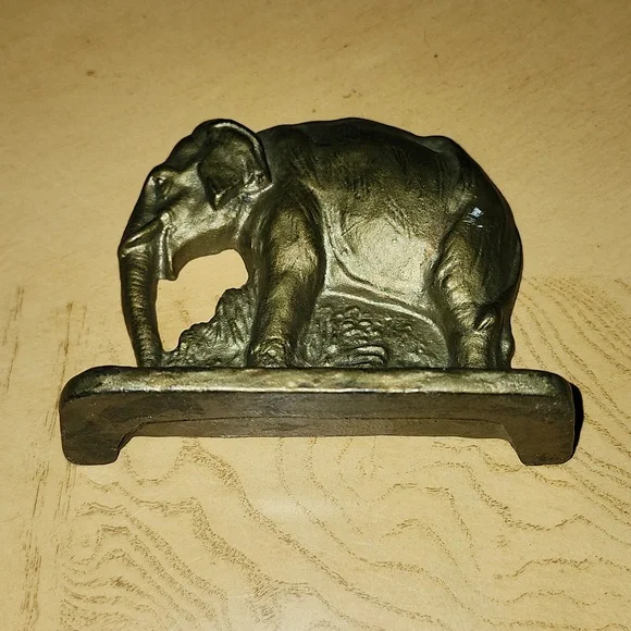 Vintage Cast Iron Elephant Bookend - Picture 2 of 4